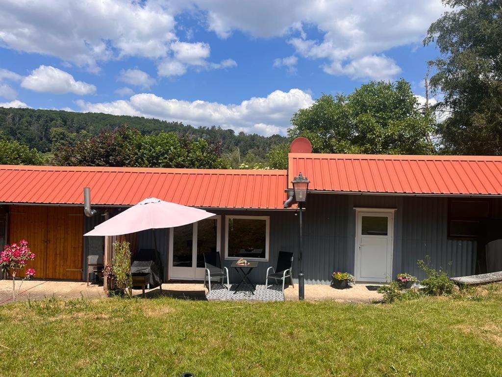 Ferienhaeuschen / Ferienwohnung Fam. Duen Бад-Вильдунген Экстерьер фото